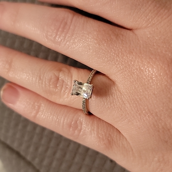 Emerald Cut Diamond Ring with Pave Diamond Mounting - Picture 4 of 9